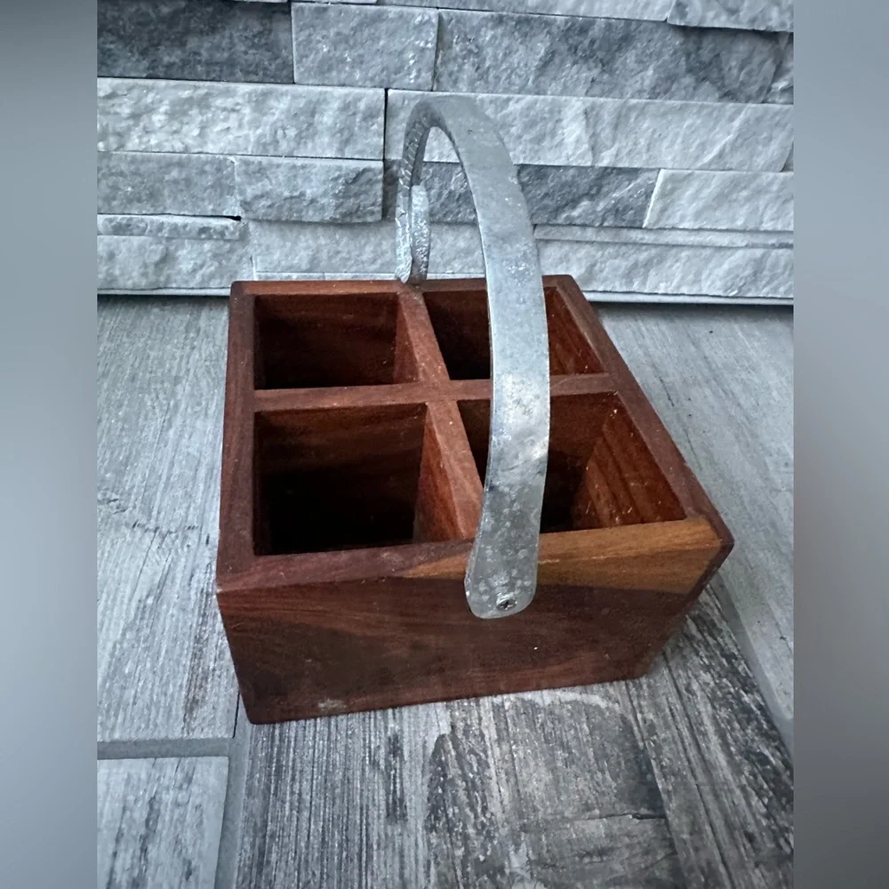 Wood with Metal Handle Cutlery Caddy for Silverware/Flatware or Art Organizer